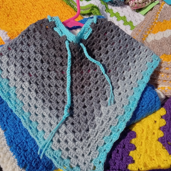 Handmade crocheted ponchos for toddlers - Picture 3 of 4